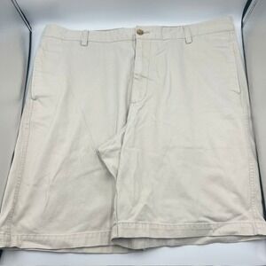 Chaps Men's Beige Casual Cotton Chino Flat Front Shorts Size 40 with 8.5" Inseam